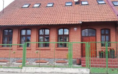 Adaptacja budynku byłej szkoły w Grzybinach na placówkę opiekuńczo-wychowawczą